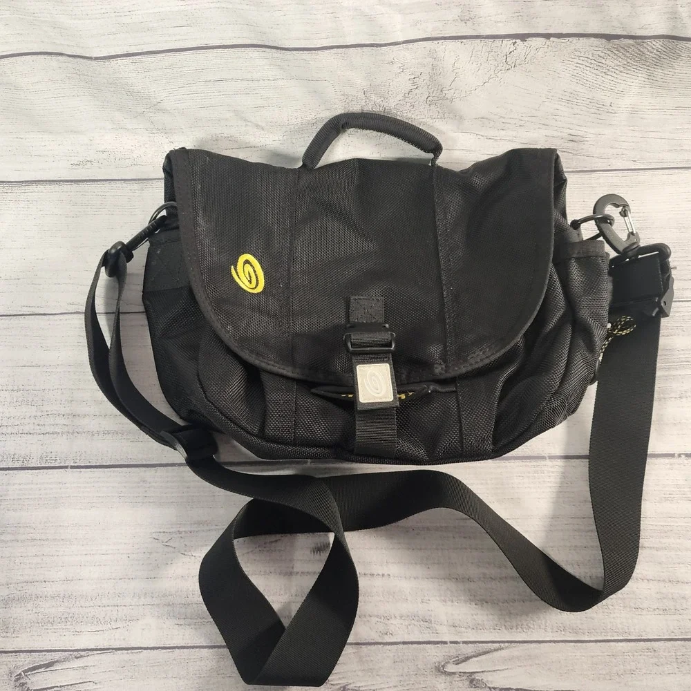 Timbuk2 Black Ballistic Nylon Messenger Bag Small Crossbody Commuter Travel